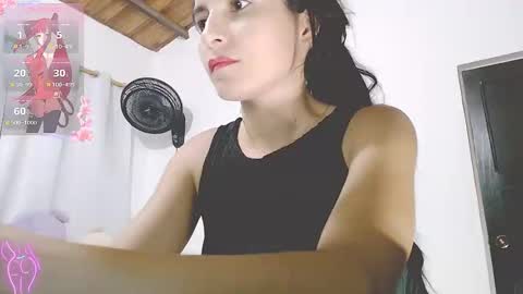 Snapshot of tata20_ chatting on 5, 11, 2025 tatabebe online show from 5, 11, 2025