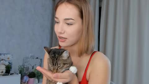 Tate online show from 13, 9, 2025