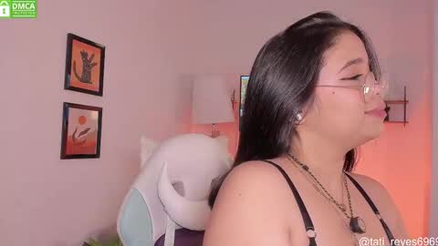 Snapshot of tati_reyes chatting on 28, 9, 2025 Tatiana --- Schedule Monday to Sundays 800 to 200 UTC-5 online show from 28, 9, 2025