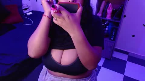 Snapshot of tatiana_wd chatting on 2, 3, 2025 tatiana online show from 2, 3, 2025