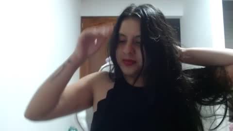 Snapshot of tatianaez22 chatting on 13, 9, 2025 tatianaez22 online show from 13, 9, 2025