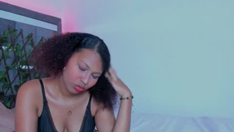 tatianasquirthot online show from 3, 3, 2026