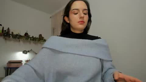 Snapshot of tatiannaz chatting on 28, 10, 2025 Tatianna online show from 28, 10, 2025