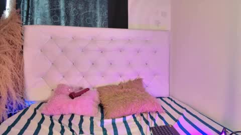 tatix online show from 18, 4, 2026