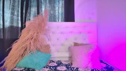 tatix online show from 6, 7, 2026