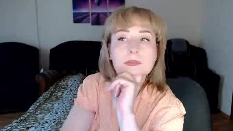 Snapshot of tattease chatting on 12, 9, 2025 Tattease online show from 12, 9, 2025