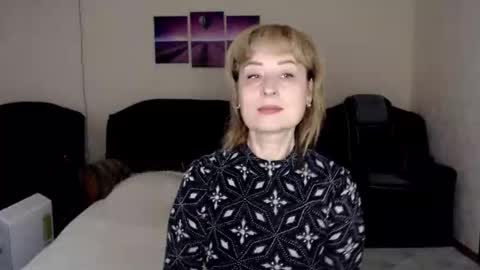 Snapshot of tattease chatting on 4, 10, 2025 Tattease online show from 4, 10, 2025