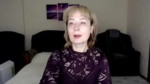 Snapshot of tattease chatting on 6, 10, 2025 Tattease online show from 6, 10, 2025