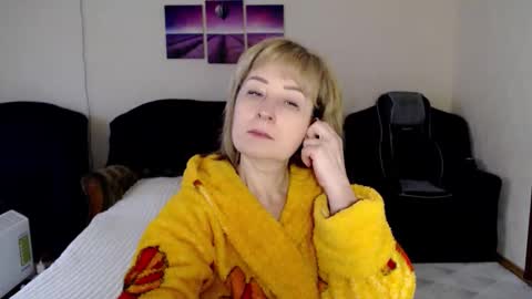 Snapshot of tattease chatting on 26, 11, 2025 Tattease online show from 26, 11, 2025