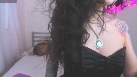 Snapshot of tattoo_highmami chatting on 8, 10, 2025 High Mami online show from 8, 10, 2025