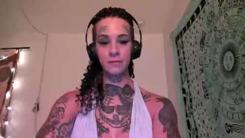 Snapshot of tattooed_natalia chatting on 3, 12, 2024 Natalia 3 online show from 3, 12, 2024