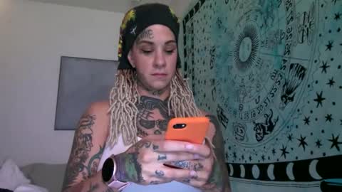 Snapshot of tattooed_natalia chatting on 10, 1, 2025 Natalia 3 online show from 10, 1, 2025