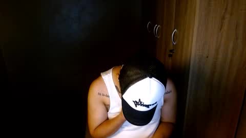 Snapshot of tattooguy1209 chatting on 5, 11, 2025 zareen online show from 5, 11, 2025