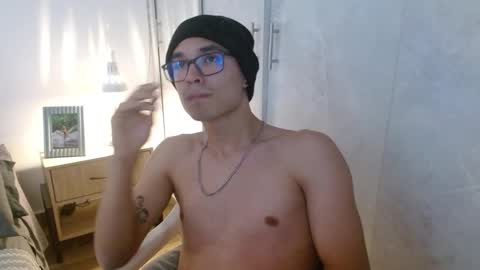 Snapshot of taurus4k chatting on 6, 12, 2024 taurus4k online show from 6, 12, 2024