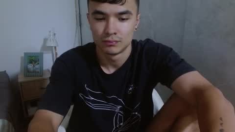 Snapshot of taurus4k chatting on 8, 12, 2024 taurus4k online show from 8, 12, 2024