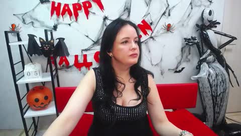 Snapshot of tayaboret chatting on 5, 11, 2025 TayaBoret online show from 5, 11, 2025