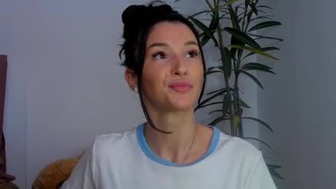 TayaKayan online show from 10, 12, 2024