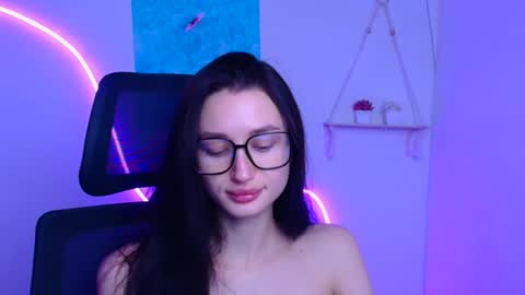 Snapshot of tayavibe chatting on 22, 12, 2025 Taya online show from 22, 12, 2025