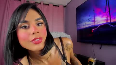 Snapshot of taybunny18 chatting on 4, 3, 2025   online show from 4, 3, 2025