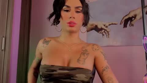 Snapshot of taybunny18 chatting on 22, 9, 2025   online show from 22, 9, 2025