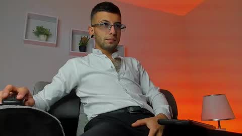 Snapshot of tayer_bennet chatting on 23, 9, 2025 tayer_bennet online show from 23, 9, 2025