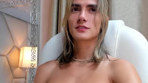 Snapshot of tayler_swift1 chatting on 20, 12, 2024 tayler_swift1 online show from 20, 12, 2024