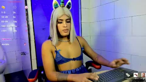 taylor__smith_ online show from 9, 5, 2026