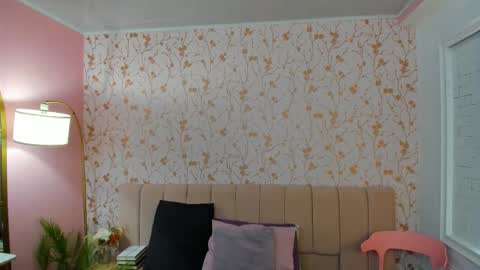 Taylor Bennet online show from 1, 2, 2026