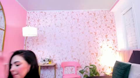 Taylor Bennet online show from 16, 4, 2026