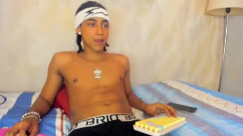 Snapshot of taylor_bigdick18 chatting on 27, 2, 2026 Taylor online show from 27, 2, 2026