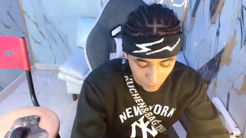 Snapshot of taylor_bigdick18 chatting on 28, 2, 2026 Taylor online show from 28, 2, 2026