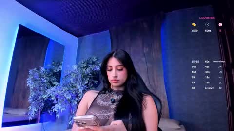 Snapshot of taylor_jonnees chatting on 4, 2, 2026 Taylor Help me to get 100 thumbs up online show from 4, 2, 2026