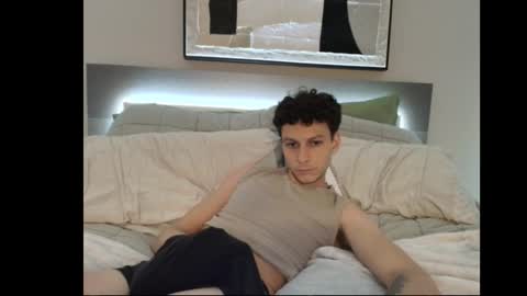 taylorcamz online show from 15, 11, 2025