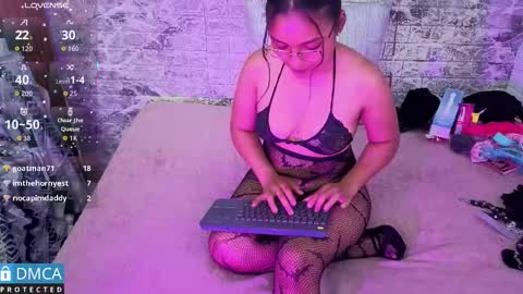 Tay online show from 15, 11, 2025