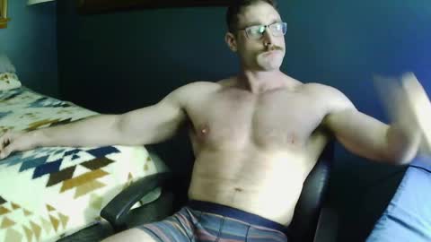 Taylor Oaks online show from 6, 4, 2026
