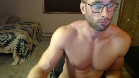 Taylor Oaks online show from 4, 6, 2026