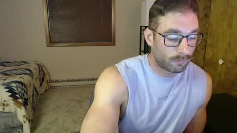 Taylor Oaks online show from 23, 7, 2026