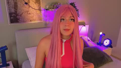 Snapshot of taylorsmitth_ chatting on 27, 10, 2025 TAYLOR online show from 27, 10, 2025