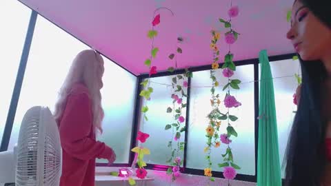 Snapshot of taylorsmitth_ chatting on 31, 10, 2025 TAYLOR online show from 31, 10, 2025