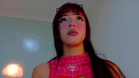 Snapshot of taylorsmitth_ chatting on 4, 11, 2025 TAYLOR online show from 4, 11, 2025