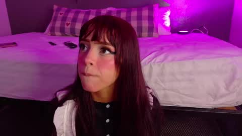 Snapshot of taylorsmitth_ chatting on 20, 11, 2025 TAYLOR online show from 20, 11, 2025