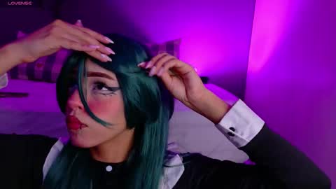 Snapshot of taylorsmitth_ chatting on 1, 12, 2025 TAYLOR online show from 1, 12, 2025