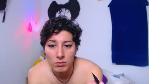 Taylorsweet1111 online show from 3, 12, 2025