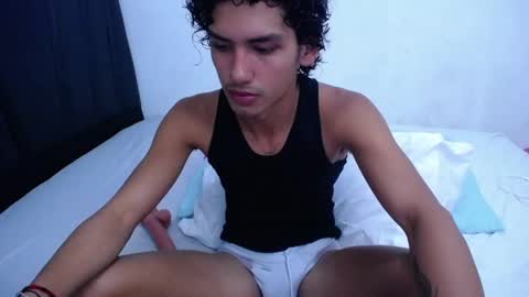 Tayron online show from 1, 3, 2025