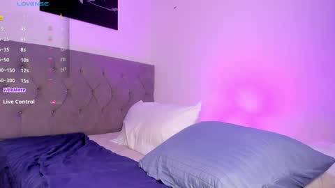  TAYSSA  ONLINE FROM 0630 PM - 1130 PM COLOMBIAN HOUR online show from 10, 4, 2026