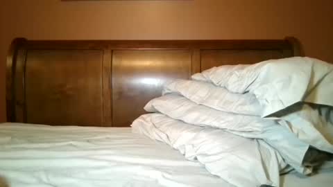 Snapshot of tchsul chatting on 12, 9, 2025 TOUCH online show from 12, 9, 2025