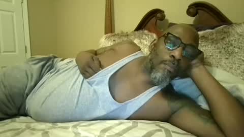 Snapshot of tchsul chatting on 15, 12, 2025 TOUCH online show from 15, 12, 2025