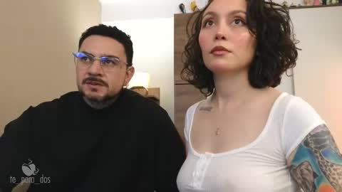 Snapshot of te_para_dos chatting on 19, 9, 2025 Leo and Luna online show from 19, 9, 2025