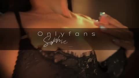 Loren Soler    Sophie Soler 19 years online show from 25, 2, 2025