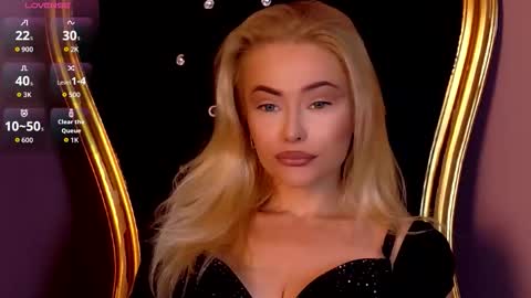 Snapshot of teasingjulianna chatting on 6, 10, 2025 teasingjulianna online show from 6, 10, 2025